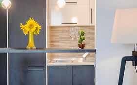 Stylish Studio, Skopje Centre - Private Parking - Panoramic Views